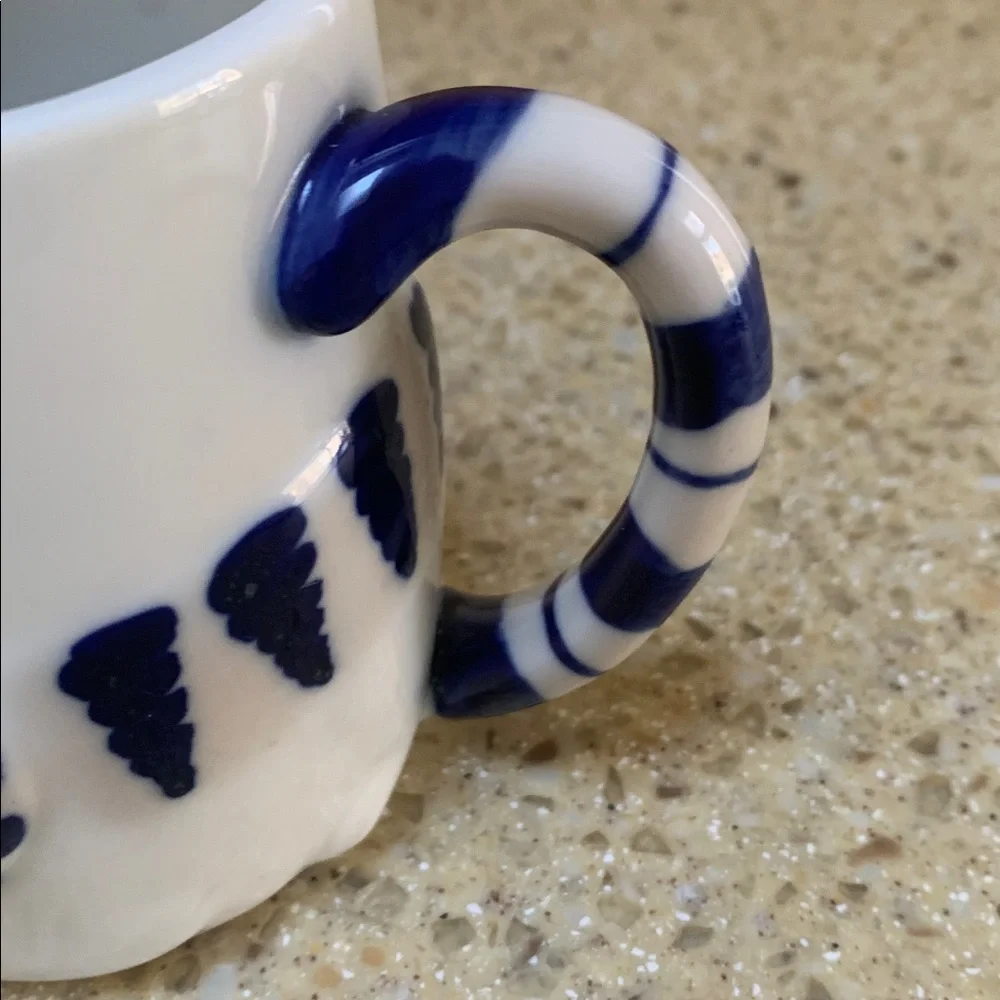 Adorable Vintage Cat Mug - Picture 3 of 6